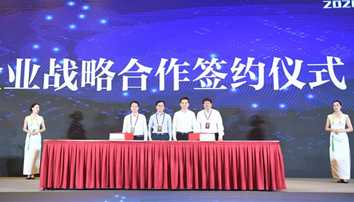 重磅 | 中兴通讯与迦智科技签署战略合作协议，共推5G云化AGV应用场景落地